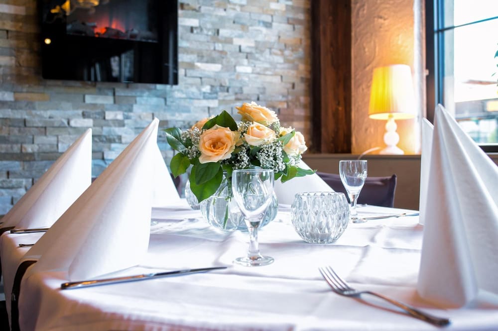 hotel restaurant schwyzerhuesli