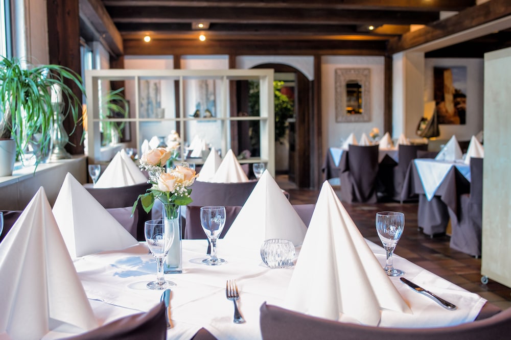 hotel restaurant schwyzerhuesli