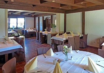 hotel restaurant schwyzerhuesli
