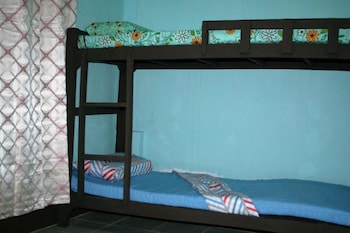 8th street guesthouse sto nino cebu hostel