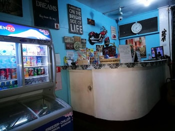 8th street guesthouse sto nino cebu hostel