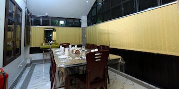 all season lodge