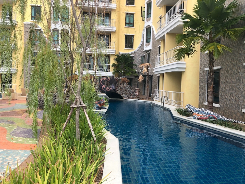 espana condo resort pattaya tlh