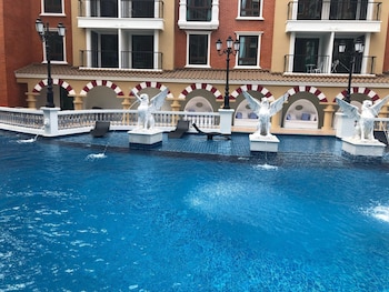 espana condo resort pattaya tlh