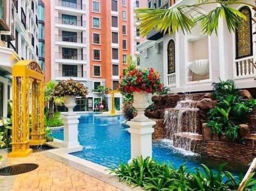 espana condo resort pattaya tlh