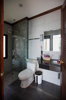 krabi naka villa