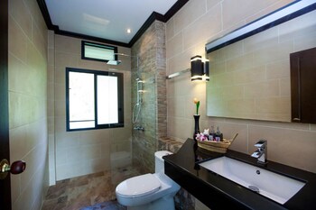 krabi naka villa