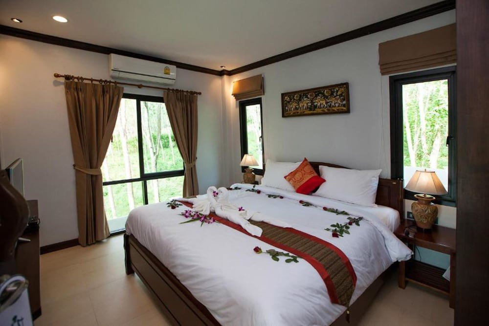 krabi naka villa