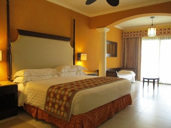 barcelo maya palace