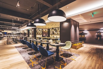 atour hotel new port development zone nanjing