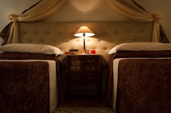 pantheonview luxury suites