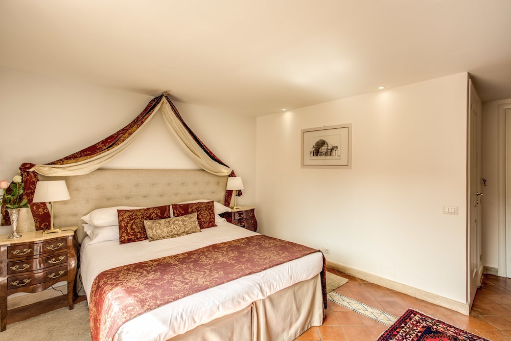 pantheonview luxury suites