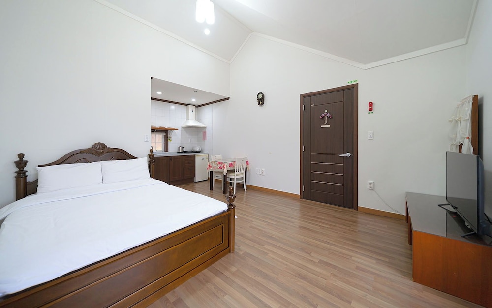 petit maison pension
