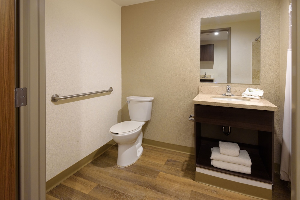 extended suites tijuana macroplaza
