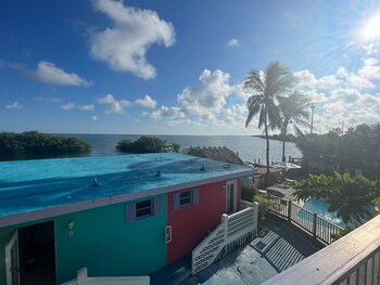 conch key fishing lodge and marina