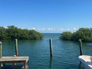 conch key fishing lodge and marina