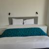 beach retreat coolum