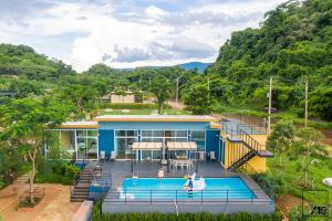 the x10 private pool villa and resort
