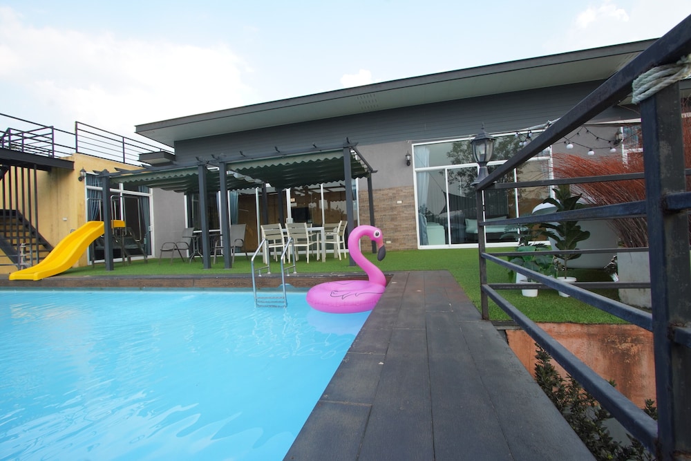 the x10 private pool villa and resort