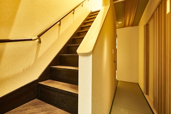 stay sakura kyoto nijo castle west i