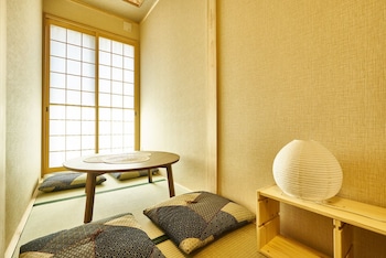 stay sakura kyoto nijo castle west i