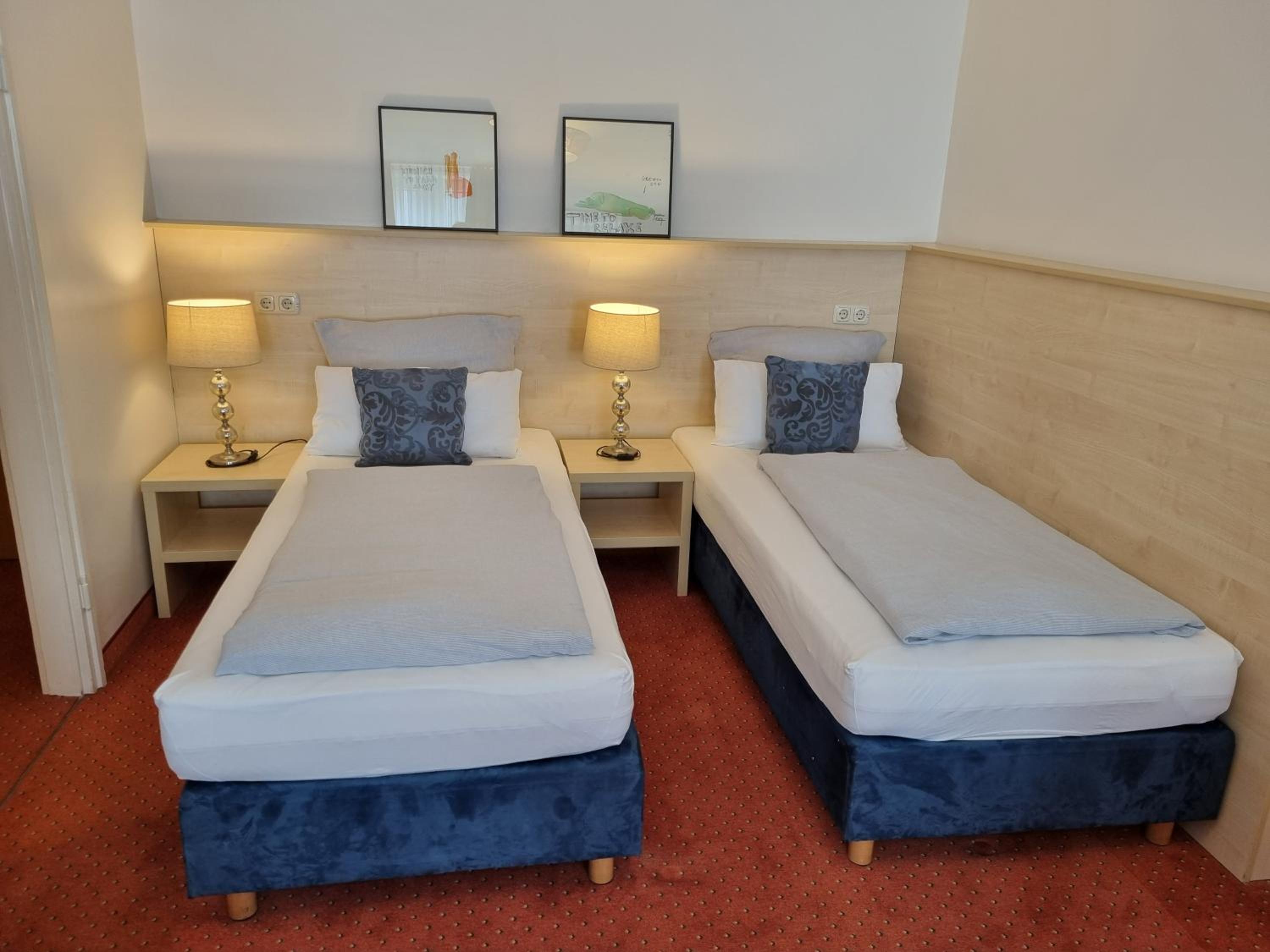 carat hotel and apartments