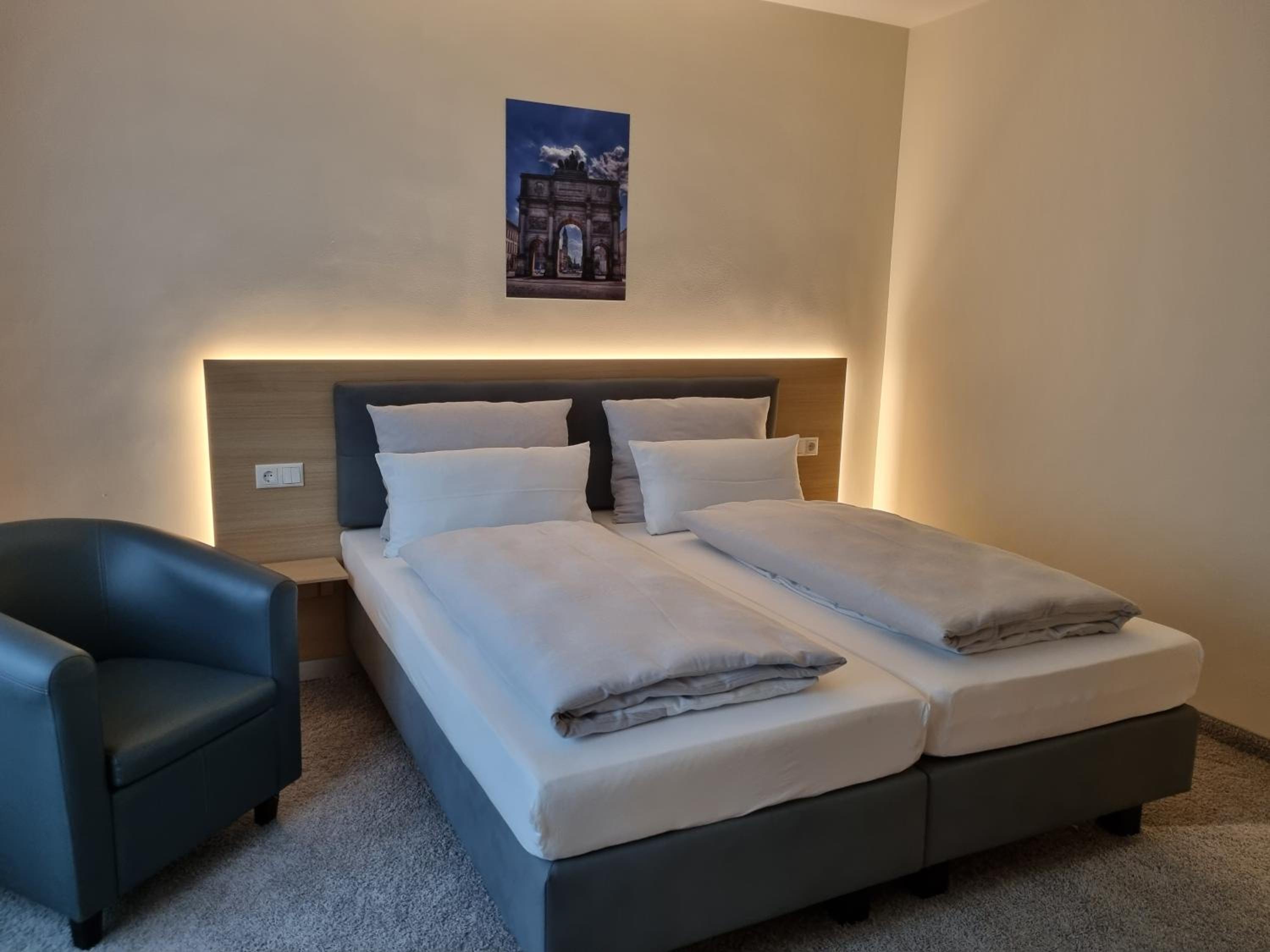 carat hotel and apartments