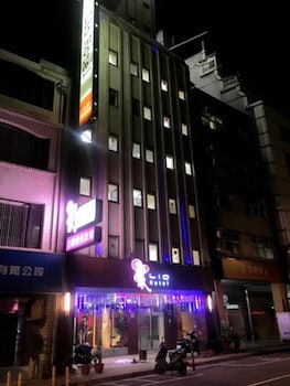 lio hotel