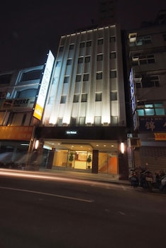 lio hotel