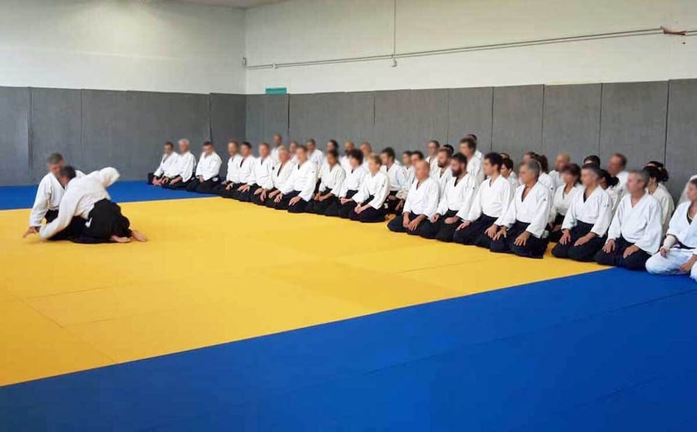 complexe hotelier regain