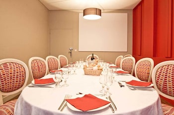 complexe hotelier regain