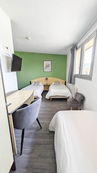 complexe hotelier regain