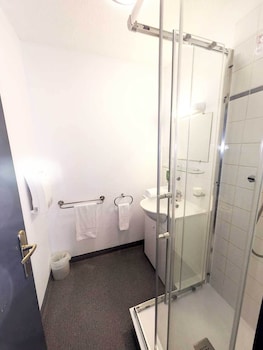 complexe hotelier regain