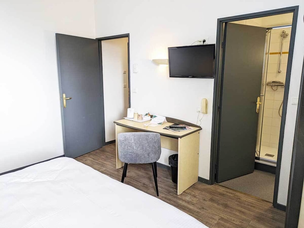 complexe hotelier regain