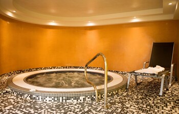 le mauritia hotel and spa