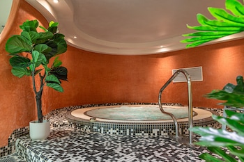 le mauritia hotel and spa