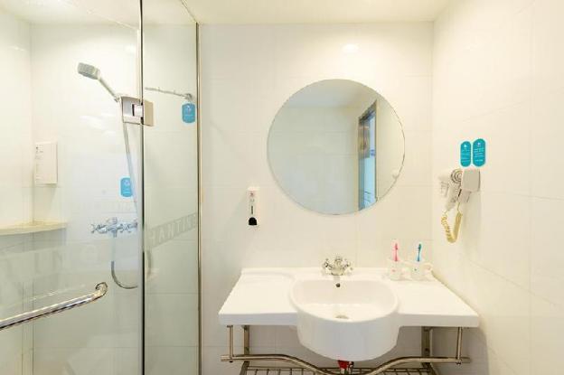hanting hotel shangrao central square zhongshan rd