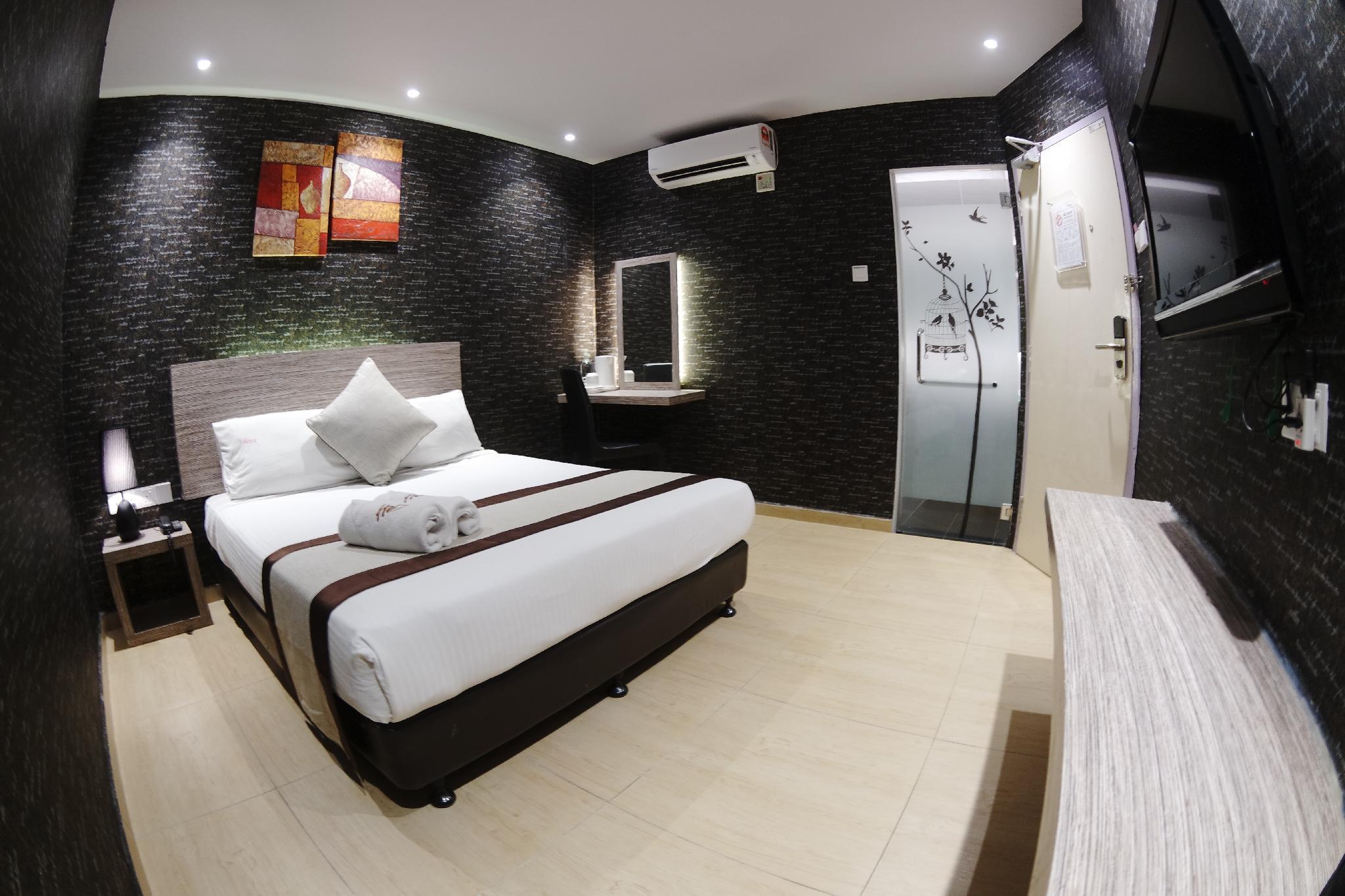 here hotel