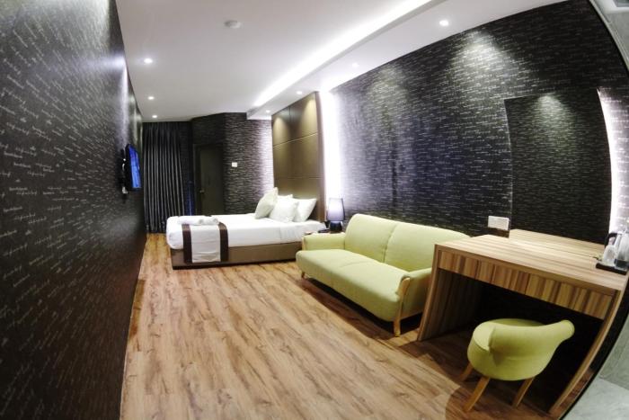 here hotel