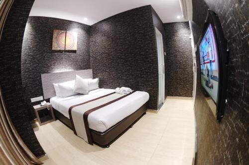 here hotel