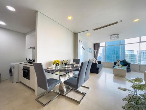 vortex suites klcc by blacknest