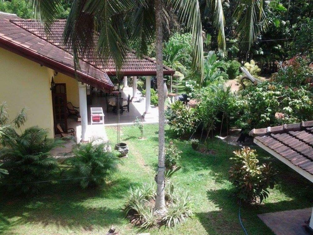 traumvilla bentota