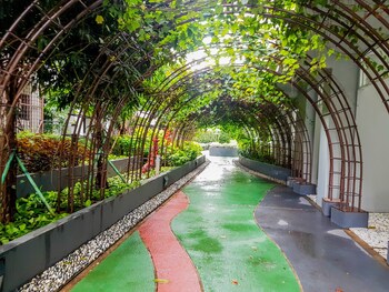 simply homey studio casa de parco apartment