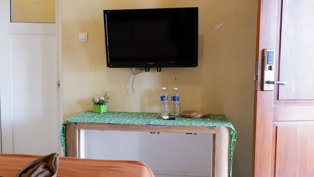 hotel omah pelem syariah hostel