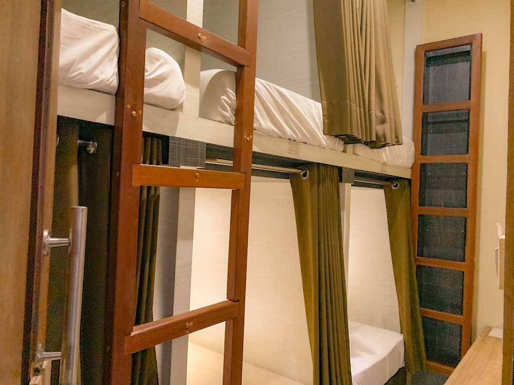 hotel omah pelem syariah hostel