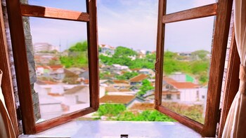 hotel omah pelem syariah hostel