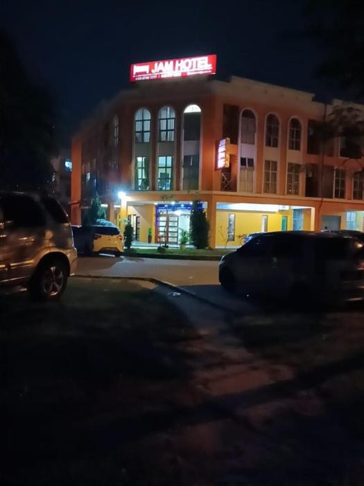 jam hotel near erl salak tinggi sepang