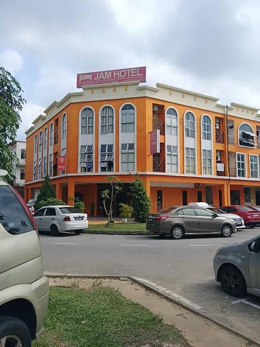 jam hotel near erl salak tinggi sepang