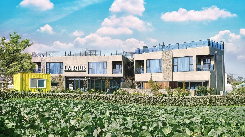 jeju la cour pension