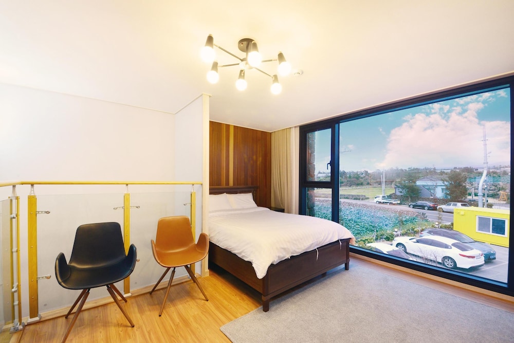 jeju la cour pension